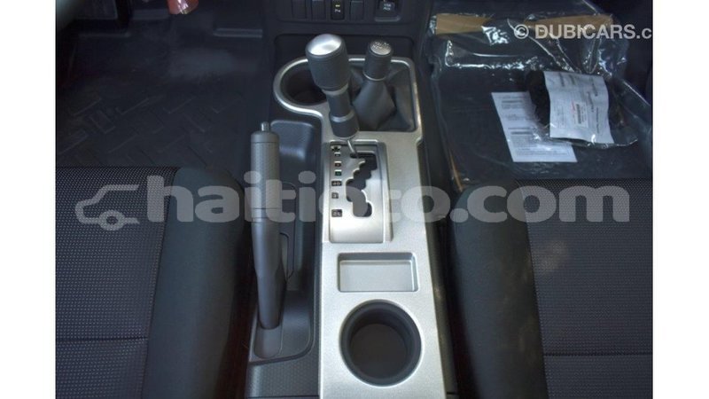 Big with watermark toyota fj cruiser artibonite import dubai 1623