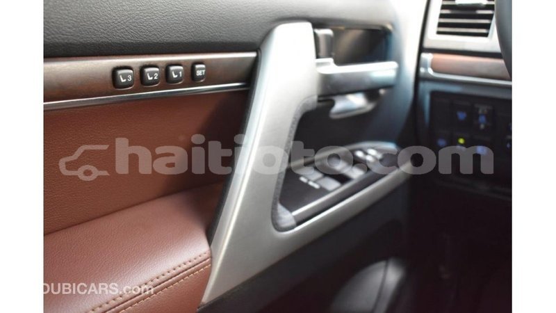 Big with watermark toyota land cruiser artibonite import dubai 1624