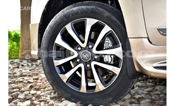 Acheter Import Voiture Toyota Land Cruiser Autre à Import - Dubai, Artibonite Acheter Import Voiture Toyota Land Cruiser Autre à Import - Dubai, Artibonite