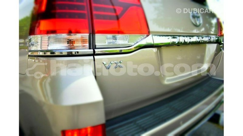 Big with watermark toyota land cruiser artibonite import dubai 1624