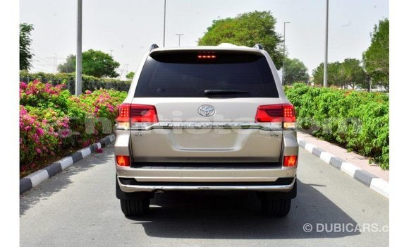 Acheter Import Voiture Toyota Land Cruiser Autre à Import - Dubai, Artibonite Acheter Import Voiture Toyota Land Cruiser Autre à Import - Dubai, Artibonite