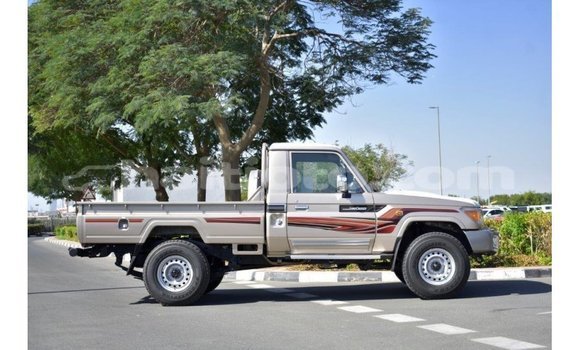 Acheter Import Voiture Toyota Land Cruiser Autre à Import - Dubai, Artibonite Acheter Import Voiture Toyota Land Cruiser Autre à Import - Dubai, Artibonite