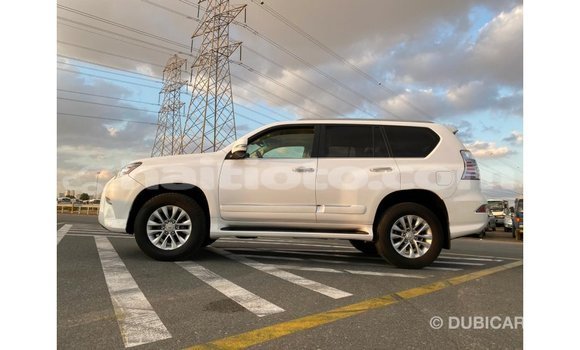 Acheter Import Voiture Lexus GX Blanc à Import - Dubai, Artibonite Acheter Import Voiture Lexus GX Blanc à Import - Dubai, Artibonite