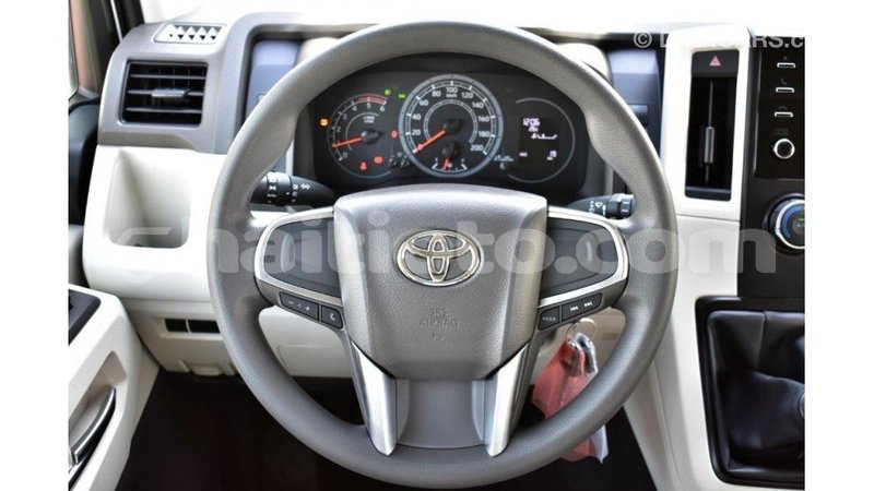 Big with watermark toyota hiace artibonite import dubai 1629