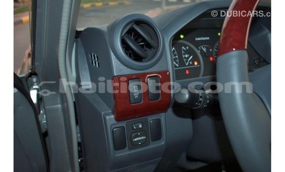 Acheter Import Voiture Toyota Land Cruiser Autre à Import - Dubai, Artibonite Acheter Import Voiture Toyota Land Cruiser Autre à Import - Dubai, Artibonite