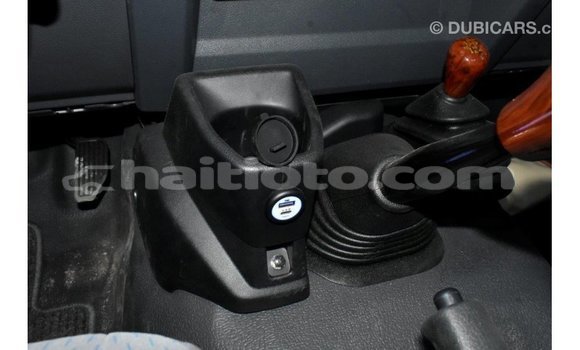 Acheter Import Voiture Toyota Land Cruiser Autre à Import - Dubai, Artibonite Acheter Import Voiture Toyota Land Cruiser Autre à Import - Dubai, Artibonite