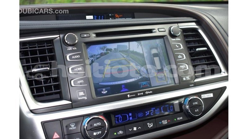 Big with watermark toyota highlander artibonite import dubai 1631