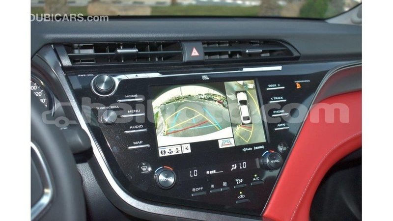 Big with watermark toyota camry artibonite import dubai 1632