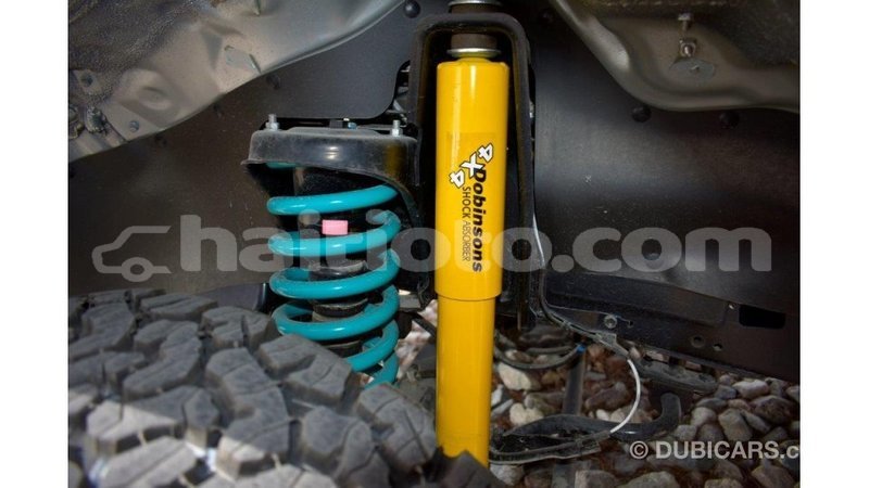 Big with watermark toyota land cruiser artibonite import dubai 1635