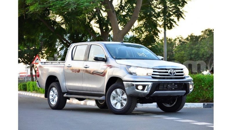 Big with watermark toyota hilux artibonite import dubai 1636