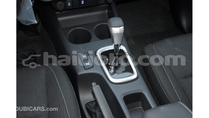 Big with watermark toyota hilux artibonite import dubai 1636