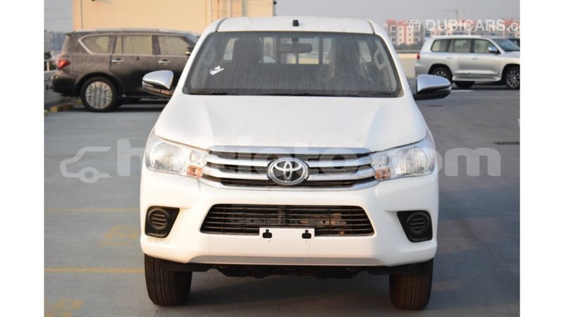 Big with watermark toyota hilux artibonite import dubai 1638