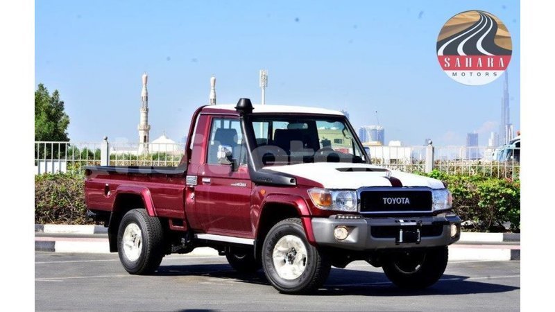 Big with watermark toyota land cruiser artibonite import dubai 1640