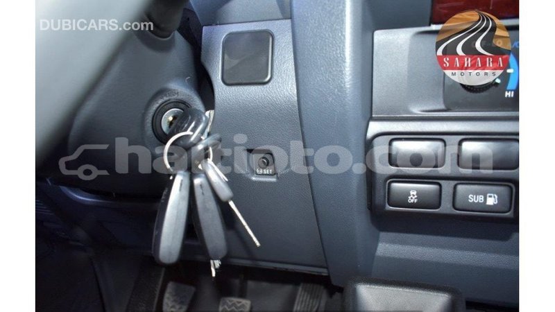 Big with watermark toyota land cruiser artibonite import dubai 1640