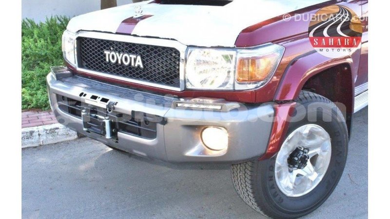 Big with watermark toyota land cruiser artibonite import dubai 1640