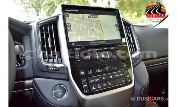 Acheter Import Voiture Toyota Land Cruiser Noir à Import - Dubai, Artibonite Acheter Import Voiture Toyota Land Cruiser Noir à Import - Dubai, Artibonite