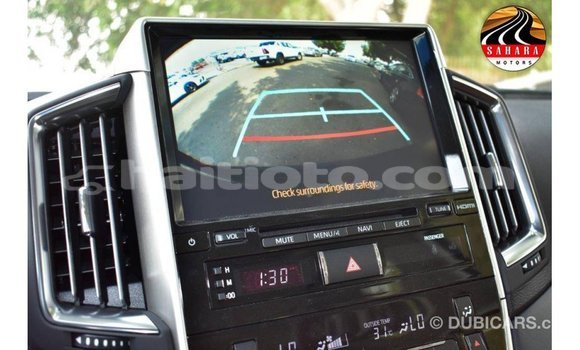 Acheter Import Voiture Toyota Land Cruiser Noir à Import - Dubai, Artibonite Acheter Import Voiture Toyota Land Cruiser Noir à Import - Dubai, Artibonite