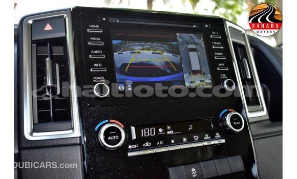 Acheter Import Voiture Toyota Granvia Blanc à Import - Dubai, Artibonite Acheter Import Voiture Toyota Granvia Blanc à Import - Dubai, Artibonite