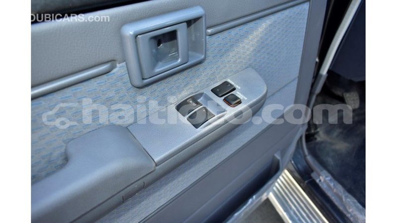 Big with watermark toyota land cruiser artibonite import dubai 1644