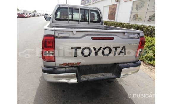 Acheter Import Voiture Toyota Hilux Autre à Import - Dubai, Artibonite Acheter Import Voiture Toyota Hilux Autre à Import - Dubai, Artibonite