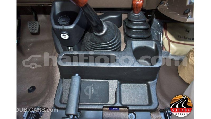 Big with watermark toyota land cruiser artibonite import dubai 1645