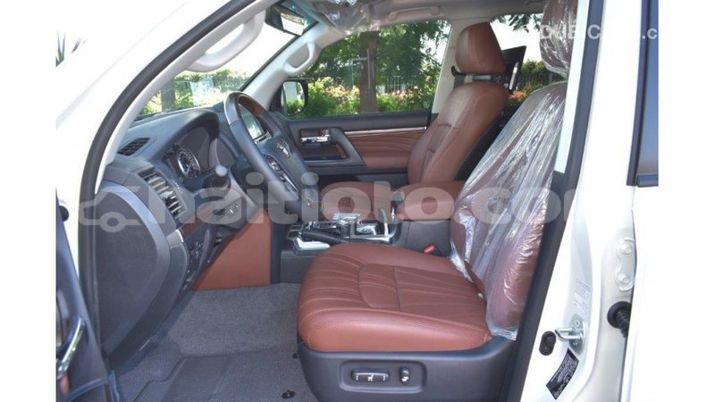 Big with watermark toyota land cruiser artibonite import dubai 1646