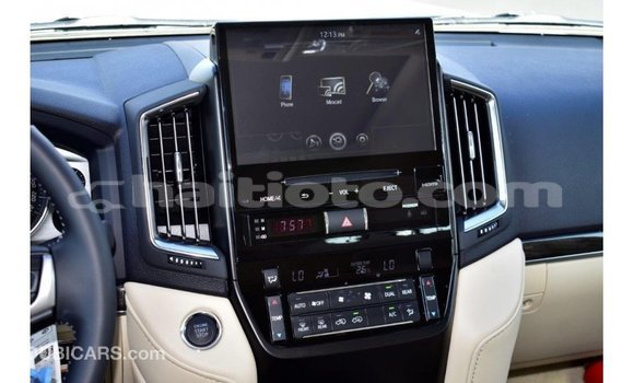 Acheter Import Voiture Toyota Land Cruiser Noir à Import - Dubai, Artibonite Acheter Import Voiture Toyota Land Cruiser Noir à Import - Dubai, Artibonite