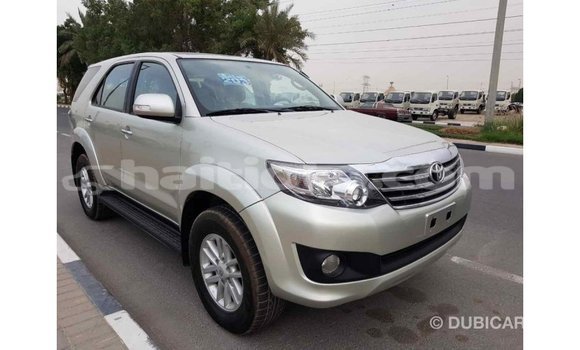 Acheter Import Voiture Toyota Fortuner Autre à Import - Dubai, Artibonite Acheter Import Voiture Toyota Fortuner Autre à Import - Dubai, Artibonite