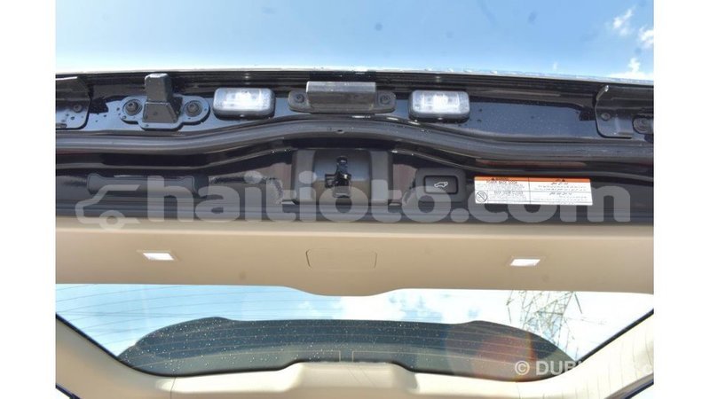 Big with watermark toyota land cruiser artibonite import dubai 1647