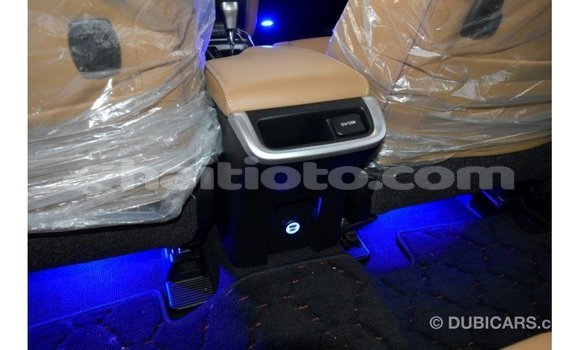 Acheter Import Voiture Toyota Fortuner Autre à Import - Dubai, Artibonite Acheter Import Voiture Toyota Fortuner Autre à Import - Dubai, Artibonite