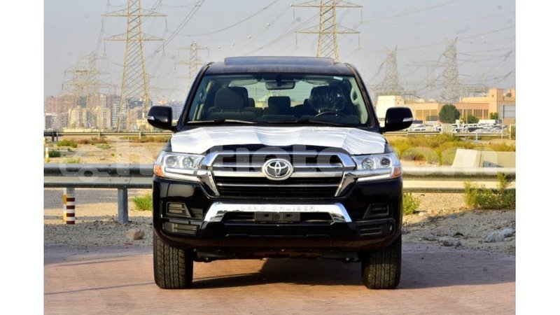 Big with watermark toyota land cruiser artibonite import dubai 1650