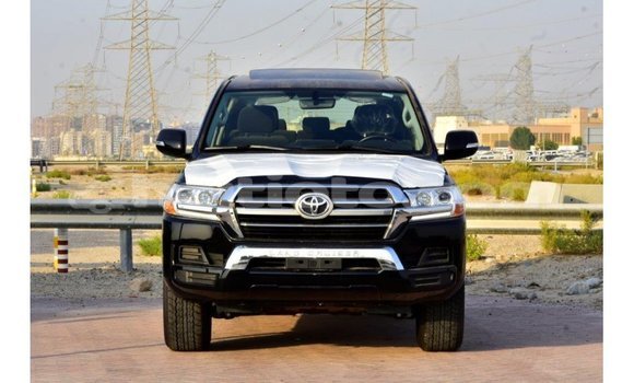 Acheter Import Voiture Toyota Land Cruiser Noir à Import - Dubai, Artibonite Acheter Import Voiture Toyota Land Cruiser Noir à Import - Dubai, Artibonite