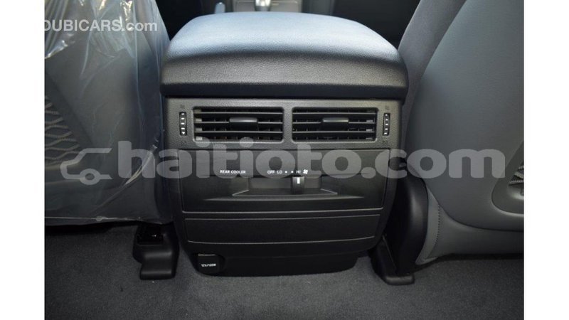 Big with watermark toyota land cruiser artibonite import dubai 1650