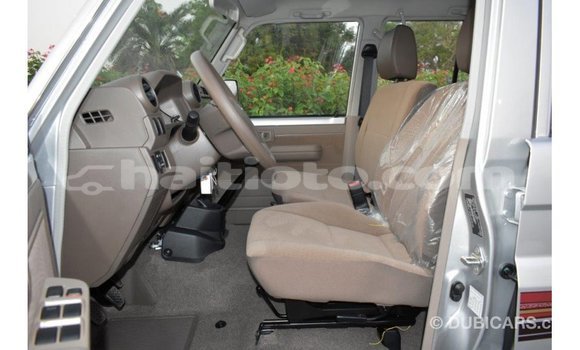 Acheter Import Voiture Toyota Land Cruiser Autre à Import - Dubai, Artibonite Acheter Import Voiture Toyota Land Cruiser Autre à Import - Dubai, Artibonite