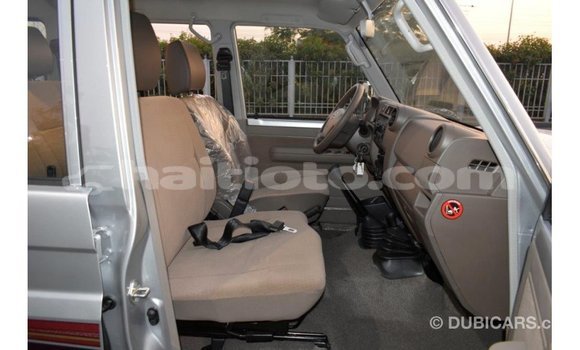 Acheter Import Voiture Toyota Land Cruiser Autre à Import - Dubai, Artibonite Acheter Import Voiture Toyota Land Cruiser Autre à Import - Dubai, Artibonite