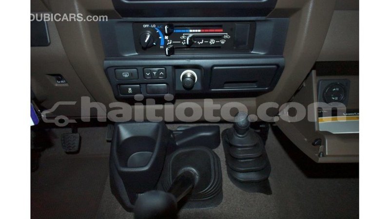 Big with watermark toyota land cruiser artibonite import dubai 1651