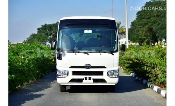 Acheter Import Voiture Toyota Coaster Blanc à Import - Dubai, Artibonite Acheter Import Voiture Toyota Coaster Blanc à Import - Dubai, Artibonite