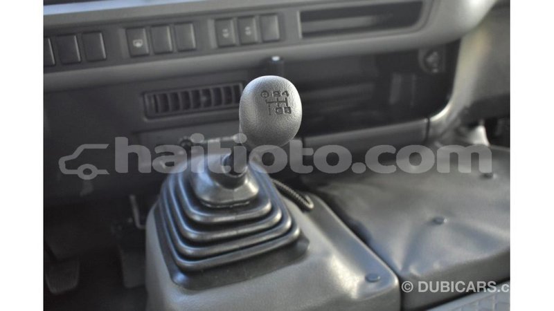 Big with watermark toyota coaster artibonite import dubai 1656