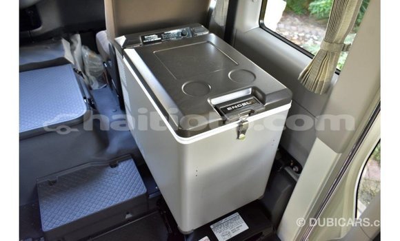 Acheter Import Voiture Toyota Coaster Blanc à Import - Dubai, Artibonite Acheter Import Voiture Toyota Coaster Blanc à Import - Dubai, Artibonite