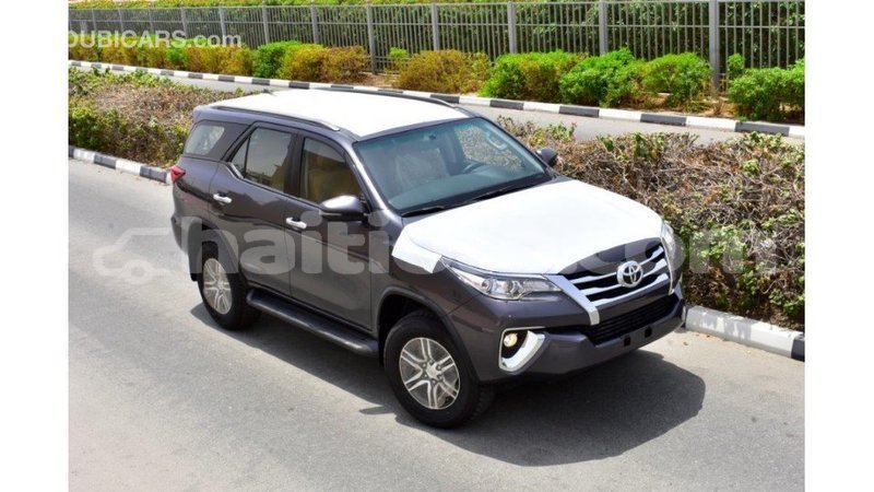Big with watermark toyota fortuner artibonite import dubai 1658