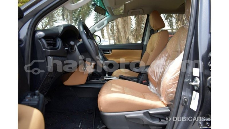 Big with watermark toyota fortuner artibonite import dubai 1658