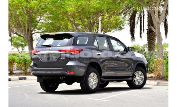 Acheter Import Voiture Toyota Fortuner Autre à Import - Dubai, Artibonite Acheter Import Voiture Toyota Fortuner Autre à Import - Dubai, Artibonite