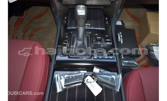 Acheter Import Voiture Lexus GX Blanc à Import - Dubai, Artibonite Acheter Import Voiture Lexus GX Blanc à Import - Dubai, Artibonite