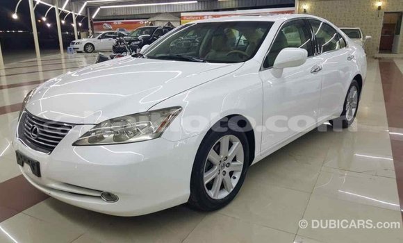 Acheter Import Voiture Lexus ES Blanc à Import - Dubai, Artibonite Acheter Import Voiture Lexus ES Blanc à Import - Dubai, Artibonite