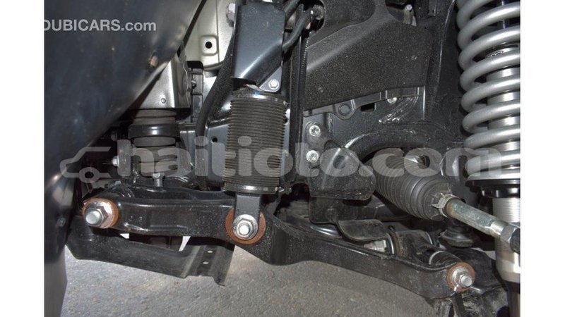 Big with watermark toyota land cruiser artibonite import dubai 1664