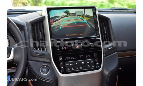 Acheter Import Voiture Toyota Land Cruiser Noir à Import - Dubai, Artibonite Acheter Import Voiture Toyota Land Cruiser Noir à Import - Dubai, Artibonite