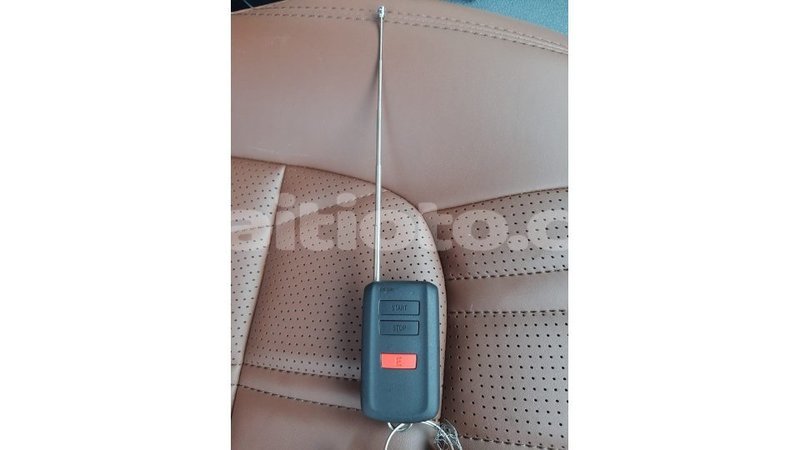 Big with watermark toyota land cruiser artibonite import dubai 1664