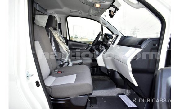 Acheter Import Voiture Toyota Hiace Blanc à Import - Dubai, Artibonite Acheter Import Voiture Toyota Hiace Blanc à Import - Dubai, Artibonite