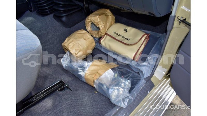 Big with watermark toyota land cruiser artibonite import dubai 1668