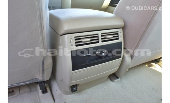 Acheter Import Voiture Toyota Land Cruiser Blanc à Import - Dubai, Artibonite Acheter Import Voiture Toyota Land Cruiser Blanc à Import - Dubai, Artibonite